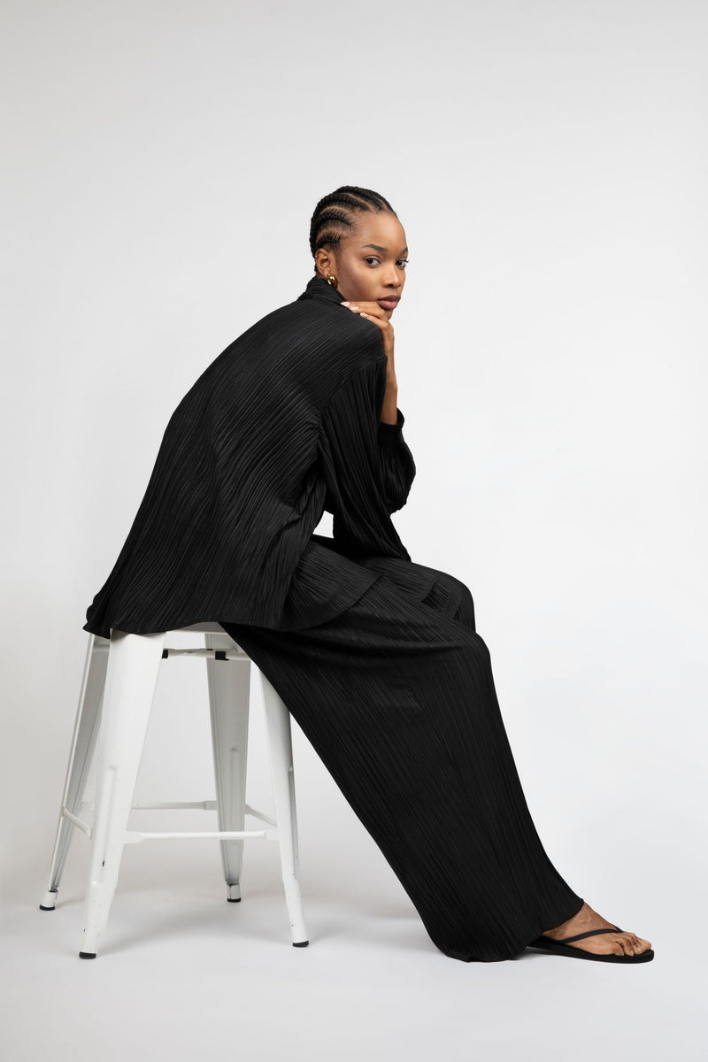 The Plissé Pants in Raven